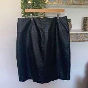 Black genuine leather skirt size 16w